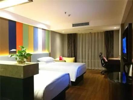 The Posh Hotel Nanchang  Exterior photo